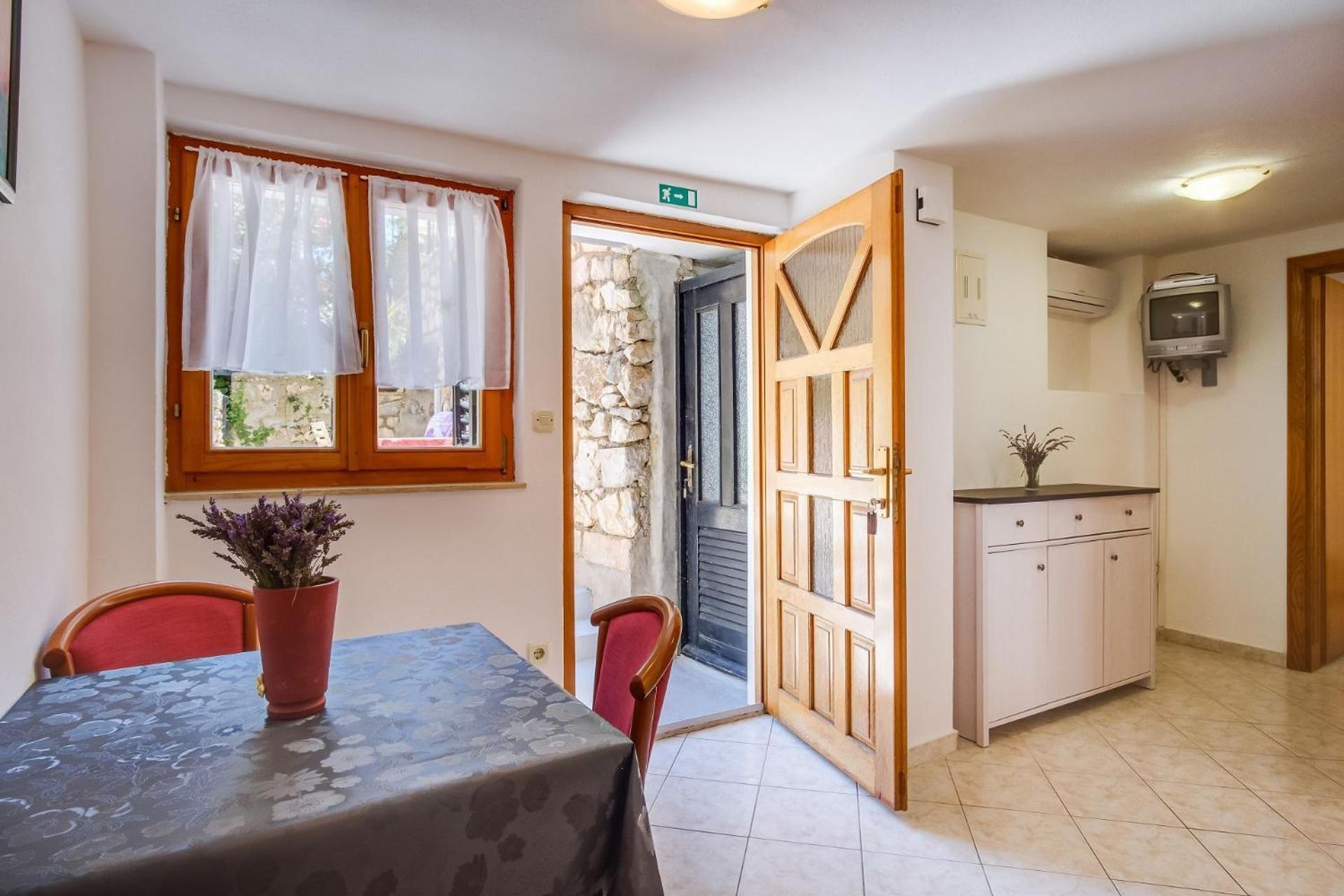 Apartments Stipe Mali Lošinj Eksteriør bilde