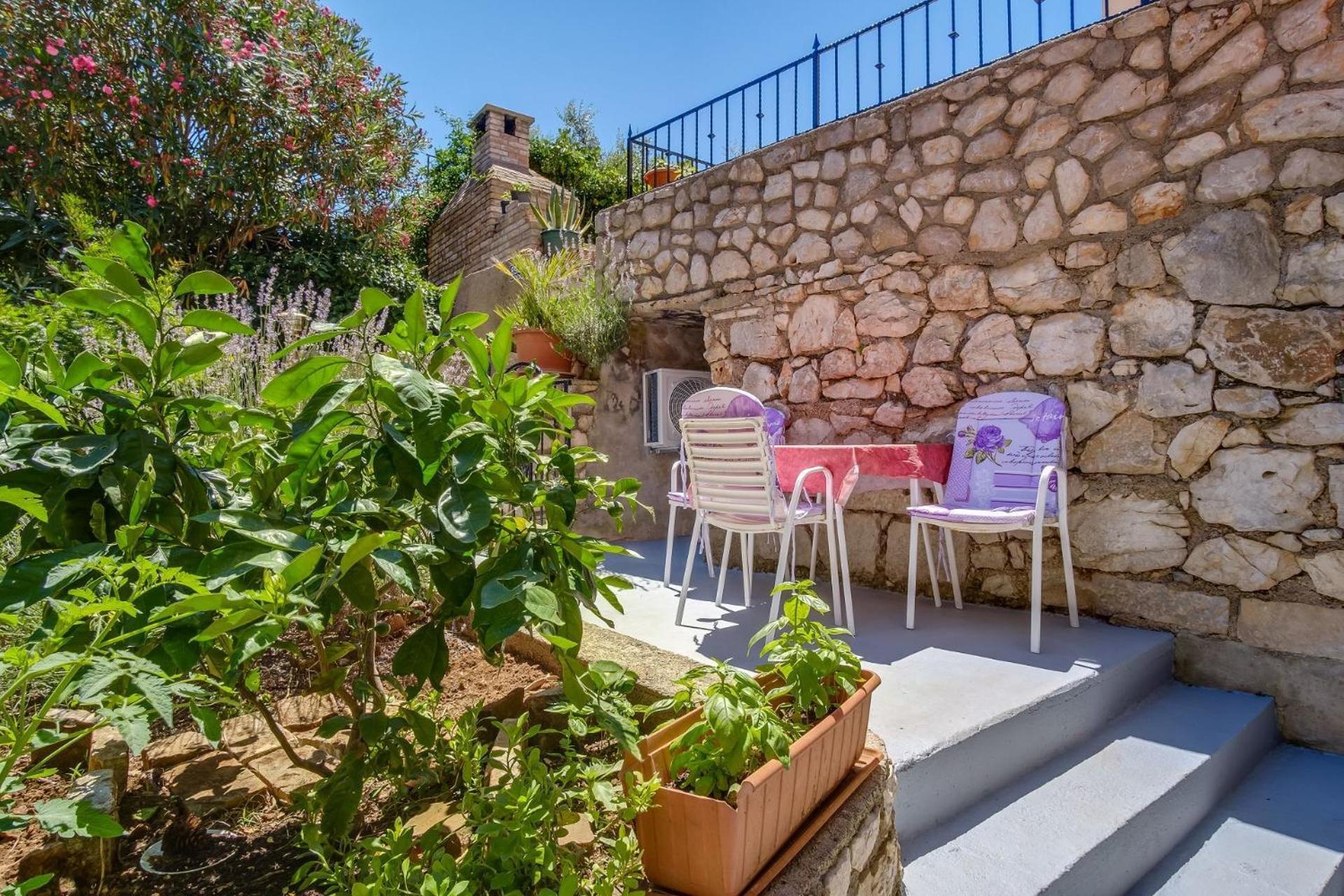 Apartments Stipe Mali Lošinj Eksteriør bilde